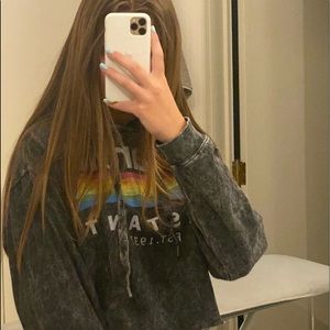 polaroid cropped sweatshirt